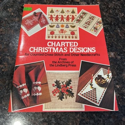 Charted Christmas Designs︱Lindberg Press︱1982︱Cross Stitch︱Needlecraft - Image 1 of 4