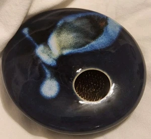 Georgetown Pottery Giapponese Ikebana 5,5" Rana Piccolo Vaso Tondo Blu Firmato GP03 - Foto 1 di 6