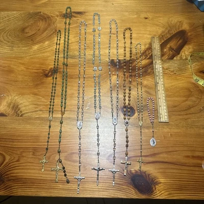 Lote de 8 cuentas figurativas de Rosario de Colección Nuestra Señora de Lourdes + Foto 1 de 4