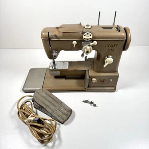 Antica macchina da cucire automatica Pfaff Germany 332 - BELLA! - Foto 1 di 12