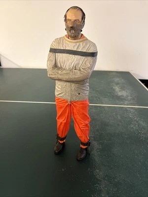 NECA 18" HANNIBAL LECTER LOOSE SILENCE OF THE LAMBS HORROR QUARTER-SCALE - Image 1 of 4
