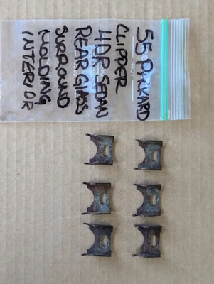 1955 PACKARD CLIPPER PERSONALIZADO 4DR SEDÃ VIDRO TRASEIRO CLIPE DE MOLDAGEM SURROUND INFERIOR - Imagem 1 de 4