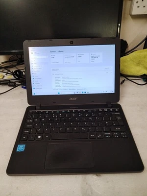 Acer TravelMate B117 11.6"  4GB RAM 64GB SSD WEBCAM HDMI - Image 1 of 4