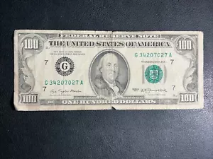 1977 $100 Dollar Bill G34207027 Chicago Circulated Federal Reserve Note - Picture 1 of 3