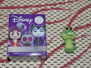 FUNKO, TICK TOCK CROC, MYSTERY MINIS, 1/36, HOT TOPIC, DISNEY VILLAINS, FIGURE - Picture 1 of 1