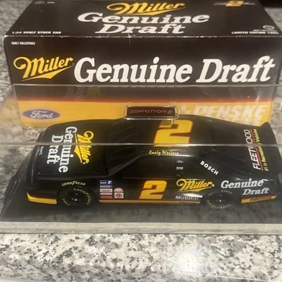 Miller Genuine Draft Penske Racing Limited Edition 1995 Rusty Wallace Bank 1:24 - Image 1 of 4