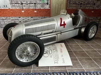 CMC M-104 Scale 1:18 Mercedes-Benz W25, GP Monaco # 4, Luigi Fagioli, 1935 - Image 1 of 4