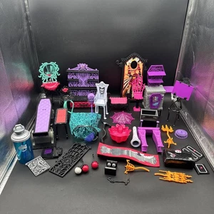 Monster High Spielset Bewertungen Teile Lot Lagoona Blue Dusche Waschtisch und mehr - Bild 1 von 15
