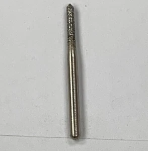 20 fresas dentales de diamante cilíndrico biselado 884-012F grano fino alta velocidad FG - Imagen 1 de 5