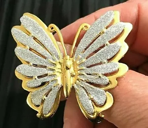 Broche de mariposa vintage tono dorado y textura brillante tono plateado 3D - Imagen 1 de 6