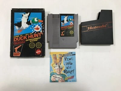 Duck Hunt (Nintendo Entertainment System NES 1985) (WITH BOX, NO MANUAL) - Image 1 of 2