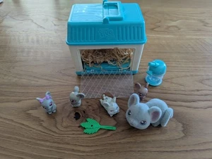Moose Toys Little Live Pets Mama Surprise Minis Lil Mouse w/ 4 Babies & Hutch - Picture 1 of 3