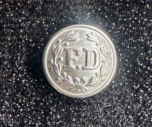 Waterbury Button Co. Fire Department Button / "F.D." Surrounded by Wreath / 7/8" - Picture 1 of 3