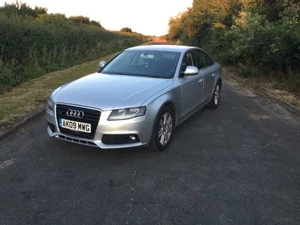 AUDI A4 QUATTRO - Picture 1 of 9