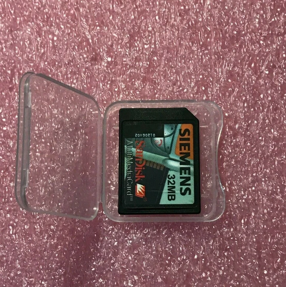 32MB Siemens MMC 7-Pin Memory Flash Card Sandisk - Image 1 of 2