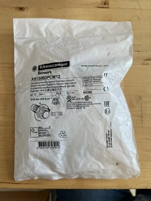 Telemecanique Sensors Inductive Barrel-Style Proximity Sensor, M30 x 1.5, 15 mm