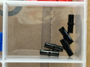LEGO Parts - Black Technic, Pin with Short Friction Ridges - No 2780 - QTY 5 - Picture 1 of 1