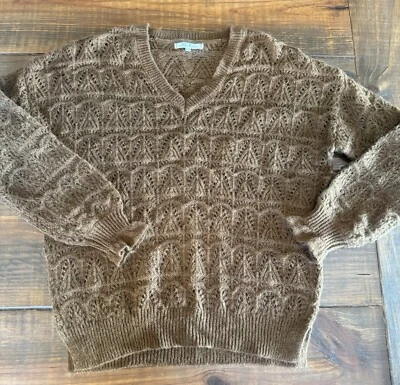 Willow & Clay V-neck Brown Knit Sweater Size XS - Image 1 of 4