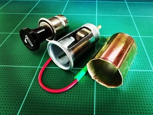 12v Cigarette Lighter Plug & Socket For Toyota Celica Corolla Supra Yaris Auris - Picture 1 of 1
