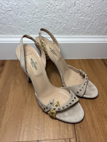 Sandali Valentino Garavani beige borchie in pelle scamosciata cocktail tacchi sottili taglia 35 5 COME SONO