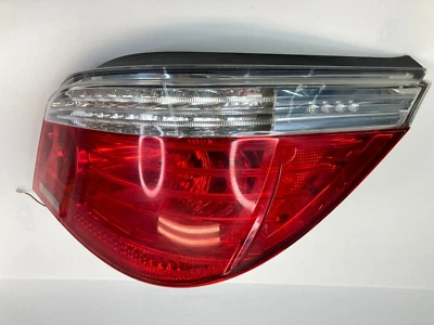 2008-2010 BMW 550i 528I 535I XDRIVE M5 REAR RIGHT SIDE TAILLIGHT TAIL LAMP ASSY - Image 1 of 4