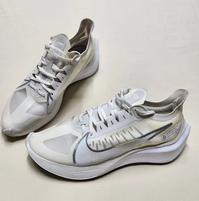 Nike Zoom Gravity Womens Running Shoe Size 8 Off White Multicolor Pink Sneakers - Image 1 of 4