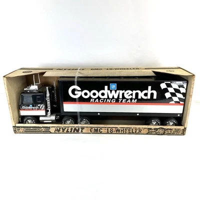 Camión y remolque de colección NYLINT GMC 18 ruedas GMC Goodwrench Racing Team Foto 1 de 4