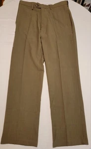 NWT Haggar Mens Travel Performance Classic Fit Comfort Flex Waist Khaki 34x32 - Picture 1 of 11
