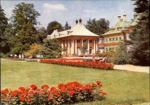DRESDEN Schloss Pillnitz Sachsen DDR Ansichtskarte color ungelaufen ca. 1970/71 - Picture 1 of 2