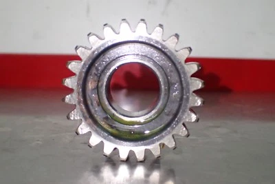 Transmisión Bultaco Lobito 175 modelo 84 24t Foto 1 de 4