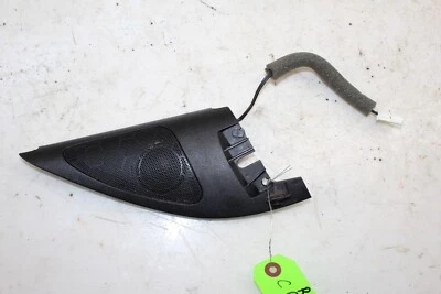 1999 - 2006 年大众高尔夫 GTI 右前角装饰 1J083799 原始设备制造商 CG60 — 第 1/4 张图片