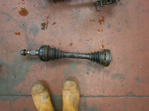 ALBERO TRASMISSIONE POSTERIORE PORSCHE 996 CARRERA 97-2004 TIPTRONIC SINISTRO DESTRO 996.332.024.07 - Foto 1 di 1