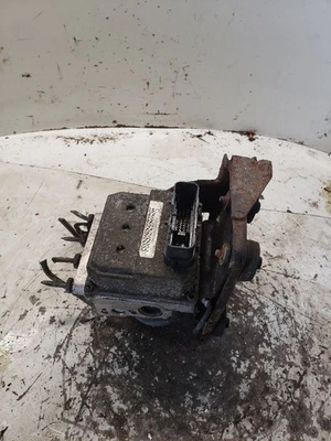 ABS Brake Pump Control Module Fits 2003-2004 Buick Regal - Image 1 of 4
