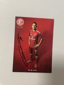 Zan Celar Handsignierte Autogrammkarte Fortuna Düsseldorf 2025/26 25/26 - Bild 1 von 2