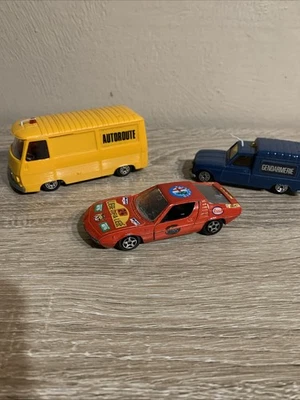 voiture norev ancienne : 3 Voitures (autoroute/gendarmerie/ Alfa Roméo) - Photo 1/4