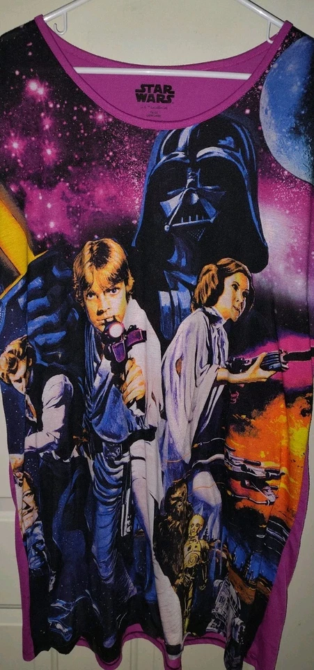Star Wars Women's Nightgown Lucasfilm 2x-3x - Image 1 of 4