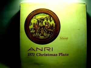 Vintage ANRI of Italy - Carved Wooden Painted 1972 CHRISTMAS Plaque Plate MINT - Picture 1 of 4