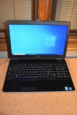 Dell Latitude E6540 Quad Core i7-4810QM 16GB 500GB SSHD 1920x1080 Windows 10 Pro Foto 1 de 4