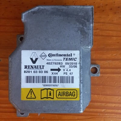 CALCULATEUR AIRBAG RENAULT TWINGO II-VIERGE - CONTINENTAL TEMIC 8201030306 V4.4 - Immagine 1 di 2