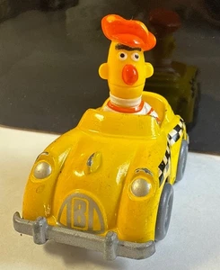 Vintage 1983 Playskool-Muppets-Sesamstraße Druckguss Bert Taxiwagen - Bild 1 von 8