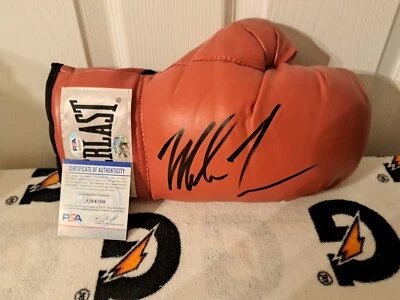 Mike Tyson Signed Everlast Red Boxing Glove PSA DNA COA Autographed RIGHT HANDED - Image 1 of 4