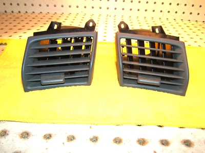 Salpicadero delantero Mercedes 99-02 R129 SL500 L & R gris orian 238 ventilación OEM 2 conjuntos Foto 1 de 4