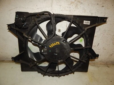 Ventola Küherlüfter ix20 Jc BJ14 1.4 Benzina 66KW Elettrica 25303-1P020 439022 - Immagine 1 di 4