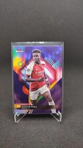 Bukayo Saka /299 Purple Refractor - 2023-24 Topps Finest UEFA Club Competitions - Bild 1 von 2