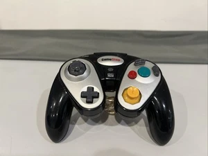 GameStop - G3 Wired White Turbo Controller for GameCube & Wii - Great Condition - Picture 1 of 9