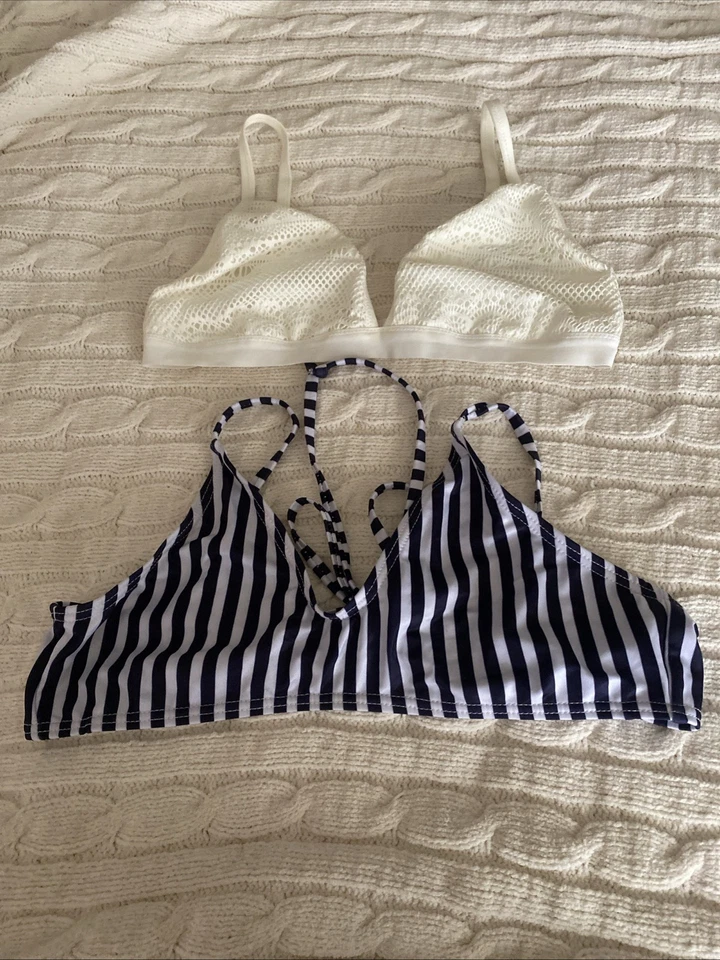 Lote 2 Bralettes Mujer Roxy Blanco. Raya negra sin marca Med Foto 1 de 4