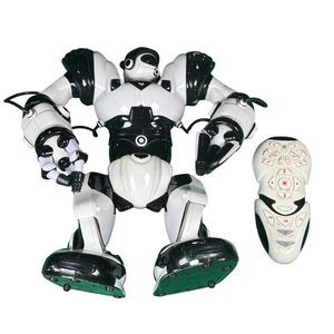 Full Size 14" WowWee Robosapien Humanoid Toy Robot Classis With Remote - Picture 1 of 8