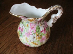 ANTQ 3 3/4" SMALL GOLD TRIMMED FLORAL CHINTZ PORCELAIN CREAMER/PITCHER-JAPAN - Picture 1 of 10