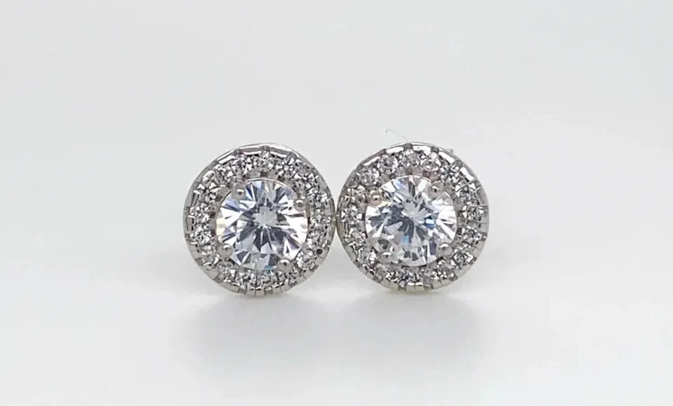 14K White Gold Round Halo Cubic Zirconia Stud Push Back Earrings Love Gift - Image 1 of 1