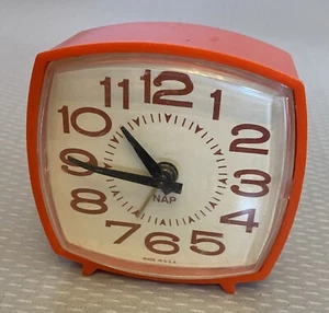 Reloj Despertador Vintage NAP Naranja Plástico Retro Mod Westclox Hecho en EE. UU. Cuerda 3" - Imagen 1 de 10
